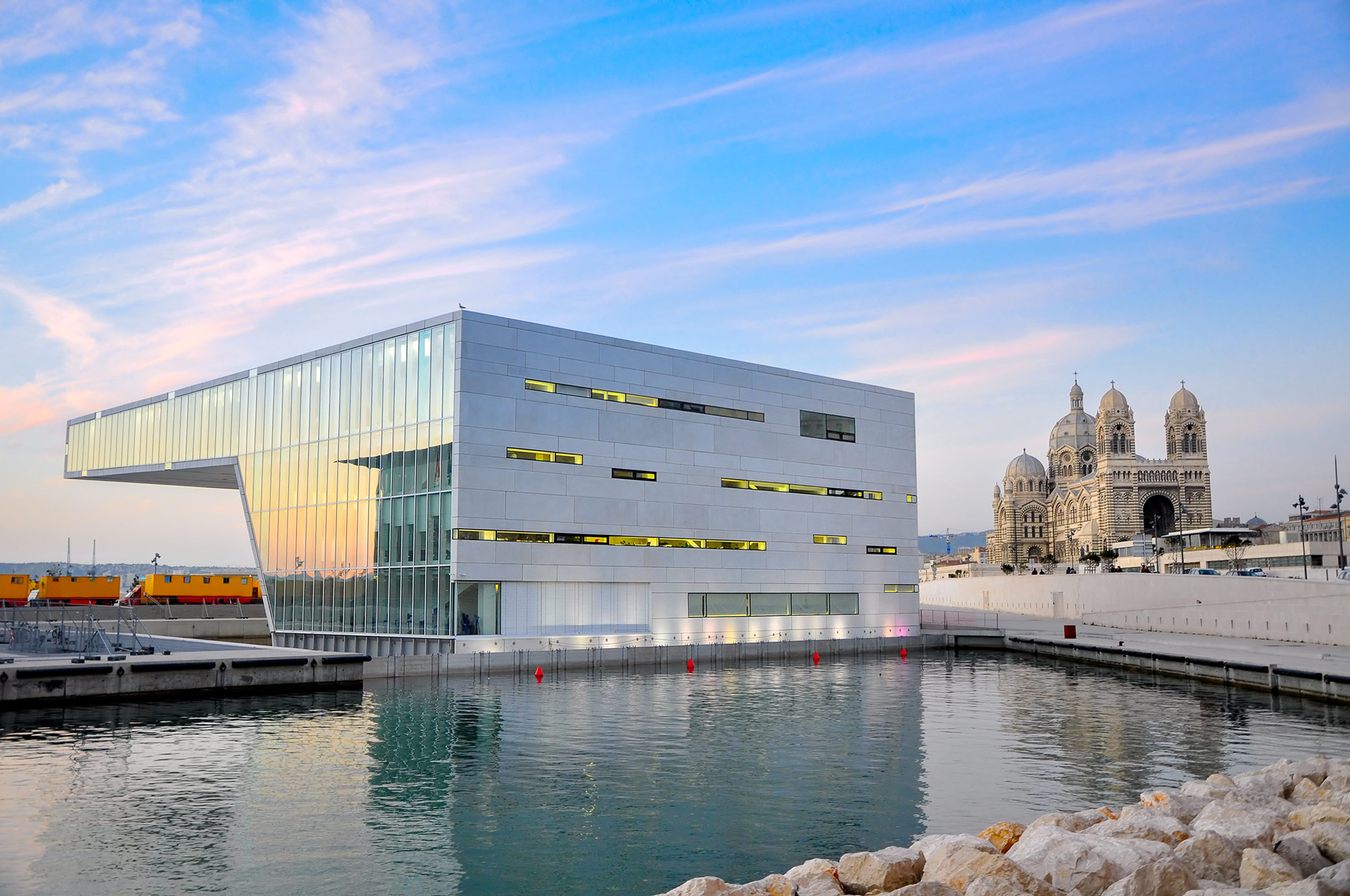 shutterstock_602141993